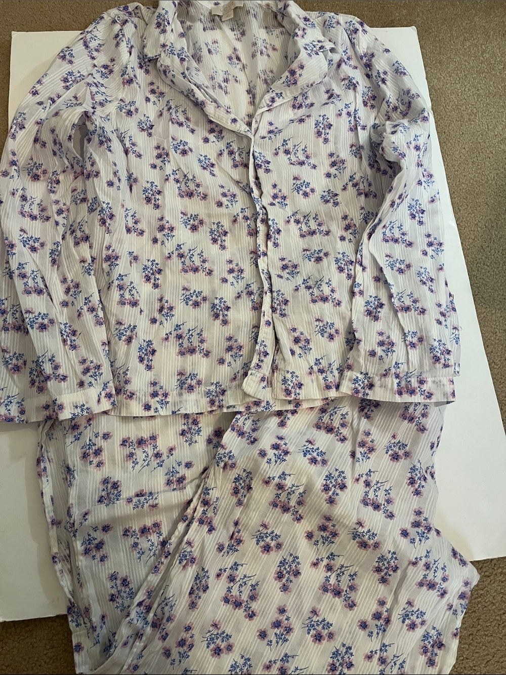 GAP 💯 cotton Lavender and White Floral Pajama Set